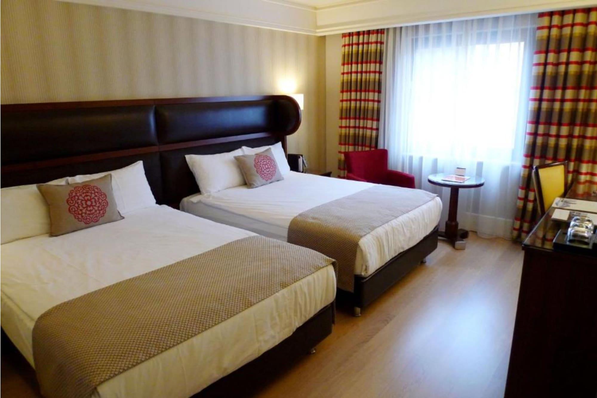 Titanic Comfort Sisli Istanbul Ngoại thất bức ảnh