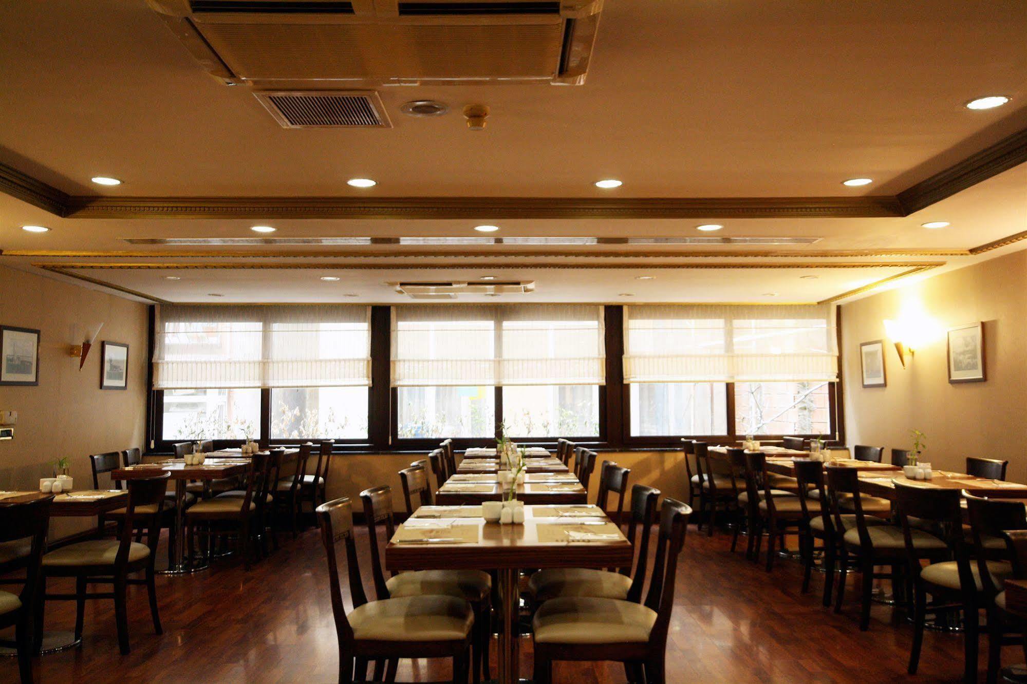 Titanic Comfort Sisli Istanbul Ngoại thất bức ảnh